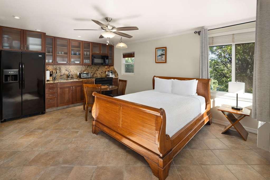Days Inn By Wyndham Maui Oceanfront Wailea  Bilik gambar