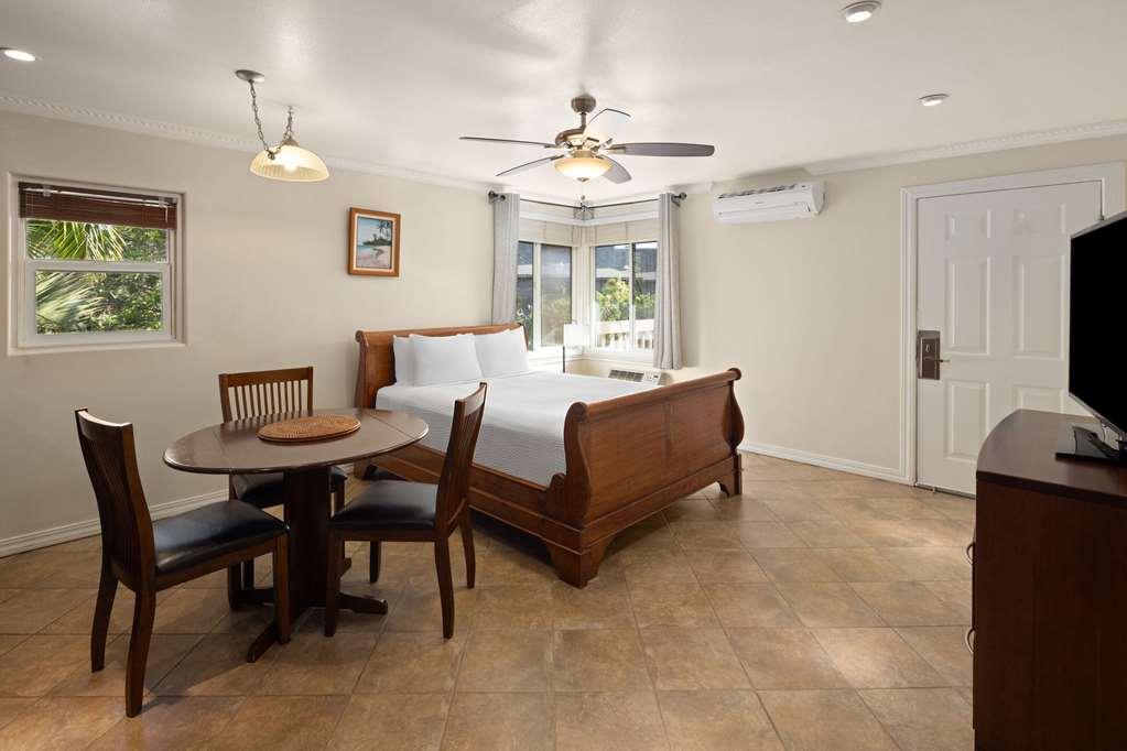 Days Inn By Wyndham Maui Oceanfront Wailea  Bilik gambar