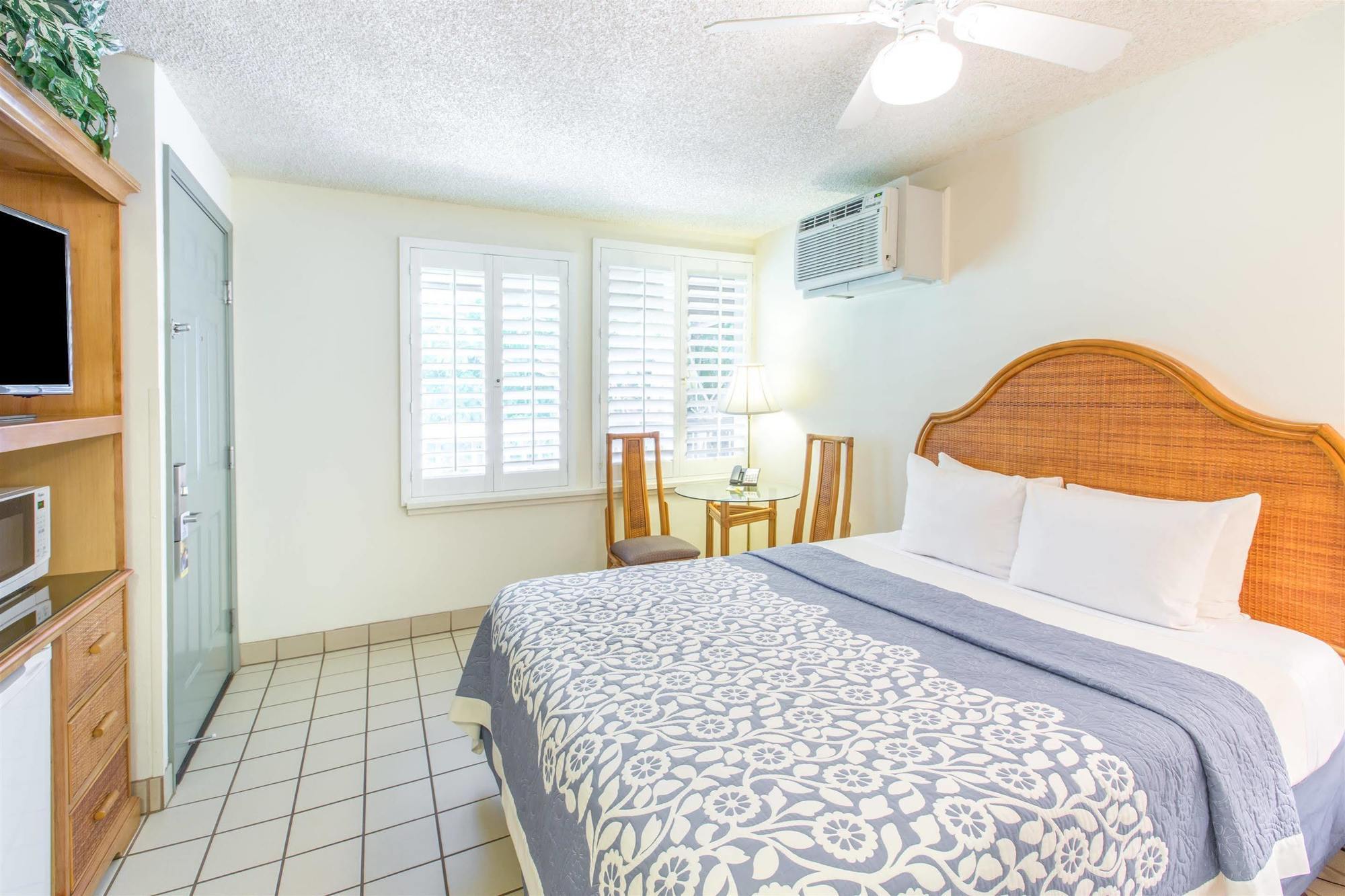 Days Inn By Wyndham Maui Oceanfront Wailea  Luaran gambar